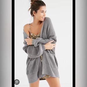 BDG oversized slouchy cardigan